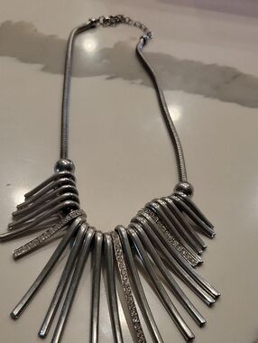 Gun Metal Silver Fringe Statement Necklace - Elegant Women Jewelry